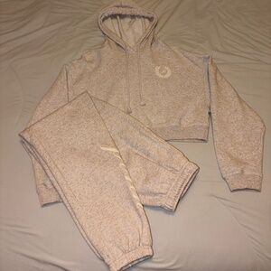 Victoria’s Secret Pink fleece hoodie & sweatpants set